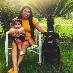 Meet your Posher, Yazmin